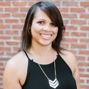 Meet your Posher, Regina